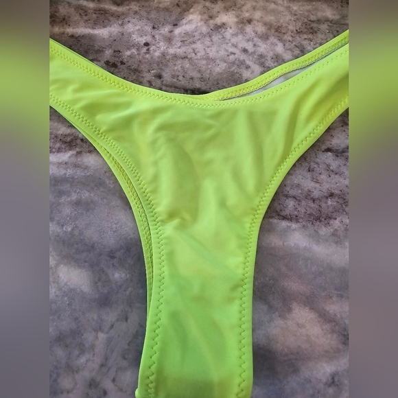 Lucky Brand Yellow Bikini Set NWT women’s medium - Picture 2 of 8